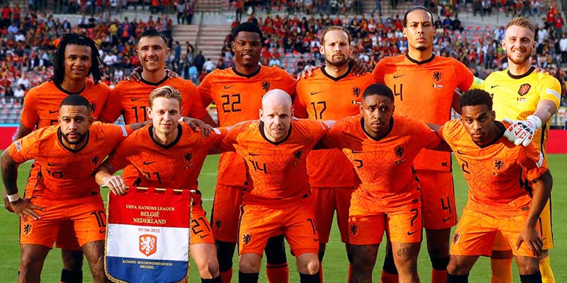 Cơn lốc màu da cam là gì? Đội tuyển bóng đá Hà Lan